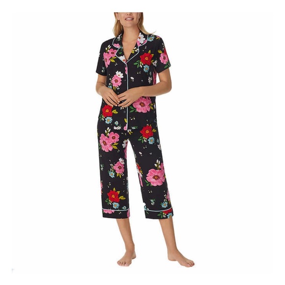 Room Service Ladies' Notch Collar Capri Pajama Set - Picture 1 of 6